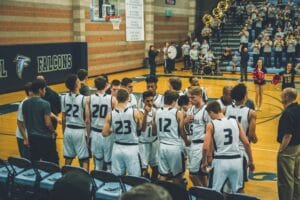 Combien de joueurs dans une équipe de basket ?